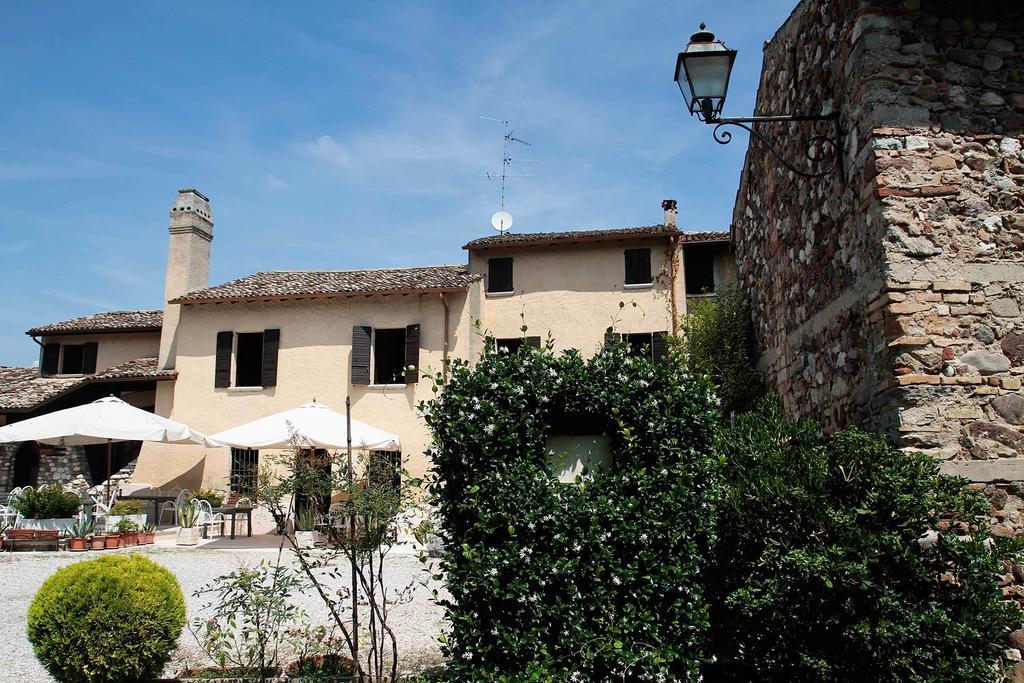 Antico Borgo Bed & Breakfast Castellaro  Exterior photo