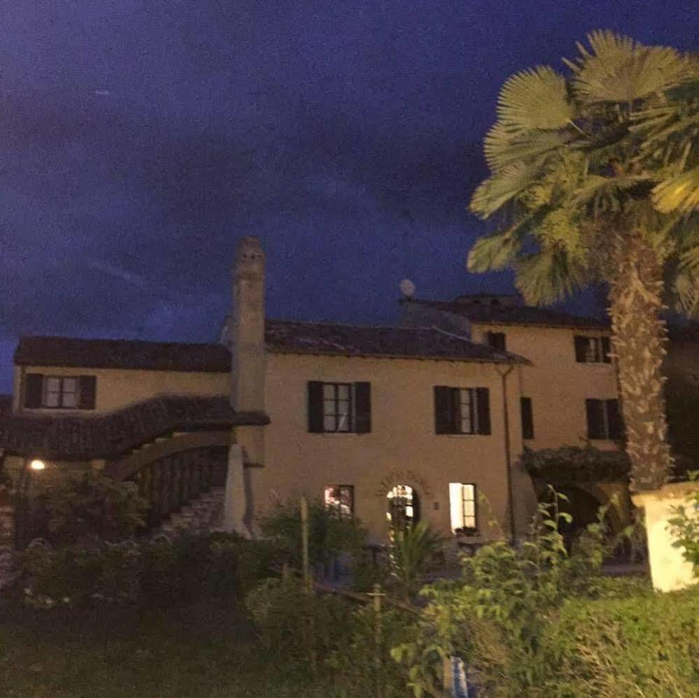 Antico Borgo Bed & Breakfast Castellaro  Exterior photo